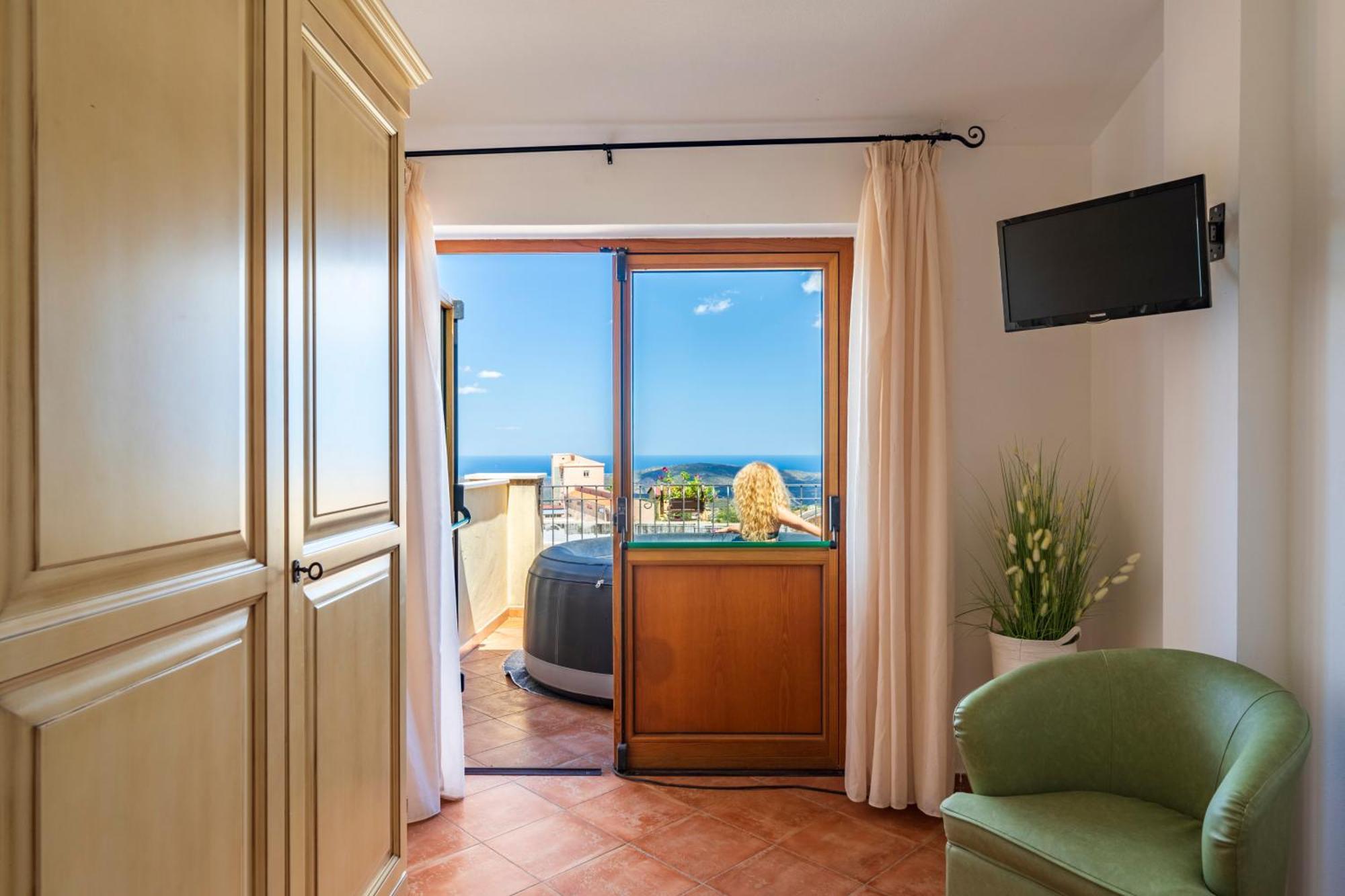Hotel Marie Claire Lanusei Kültér fotó
