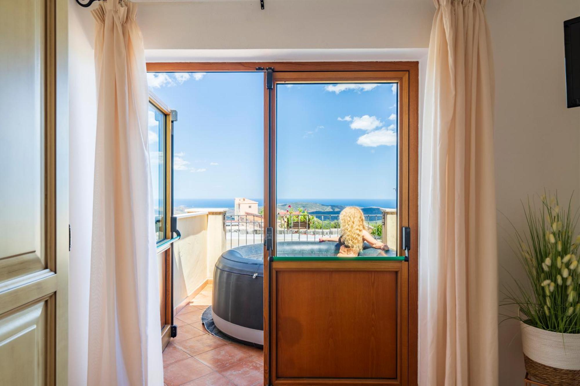 Hotel Marie Claire Lanusei Kültér fotó