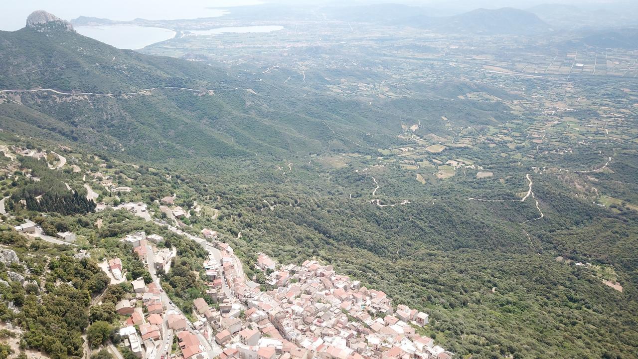 Hotel Marie Claire Lanusei Kültér fotó